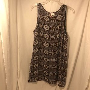 Big Strike sleeveless blouse ruffled open back  xl